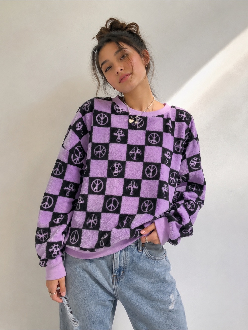 Wound Up Checkerboard Peace & Mushroom Fleece Pullover ✨